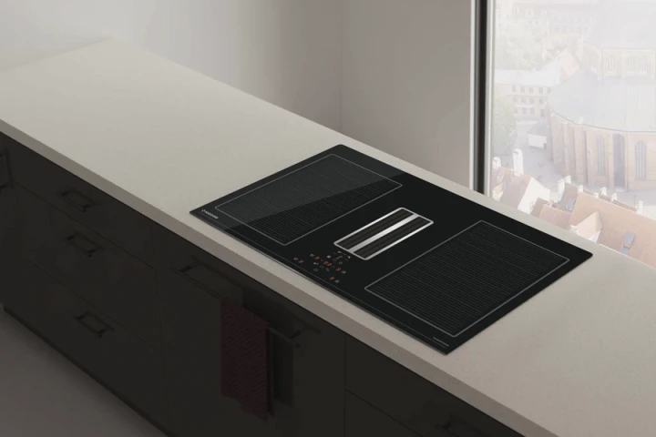 IS-N7220-BK-05.png